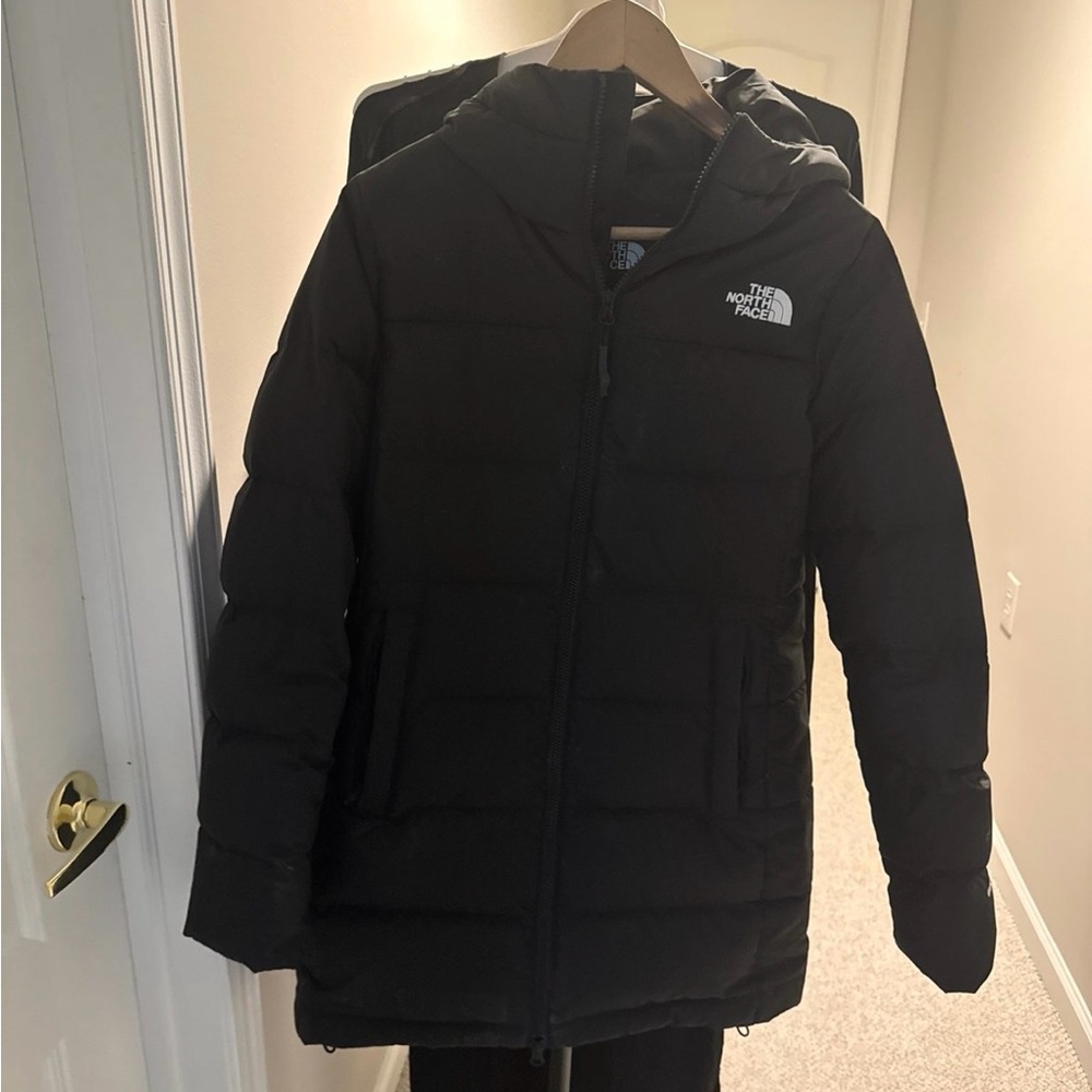 The North Face Women's Black Puffer Coat